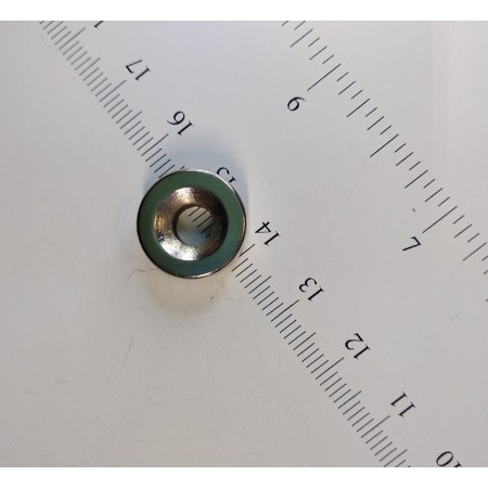 D15X5 HAVŞA DELİKLİ Neodyum Mıknatıs